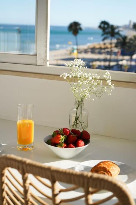 Foto 5: Spacious 2 Bed with Panoramic Views with Parking