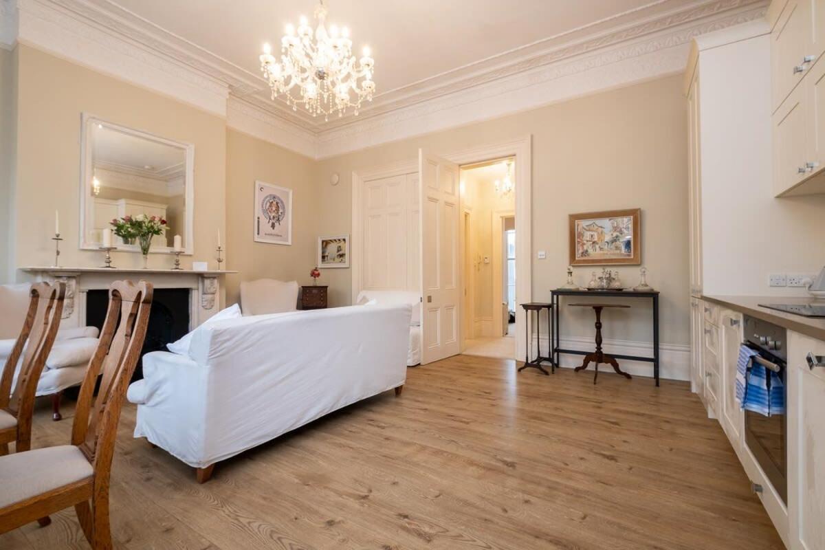 Φωτογραφία 4: Host & Stay - Brunswick Sea View