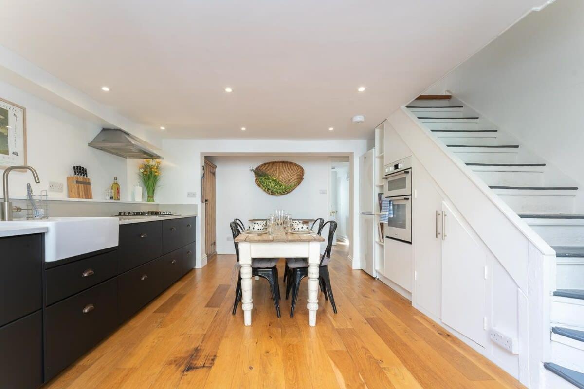 Foto 10: Host & Stay - Sunny Terrace on Robert Street