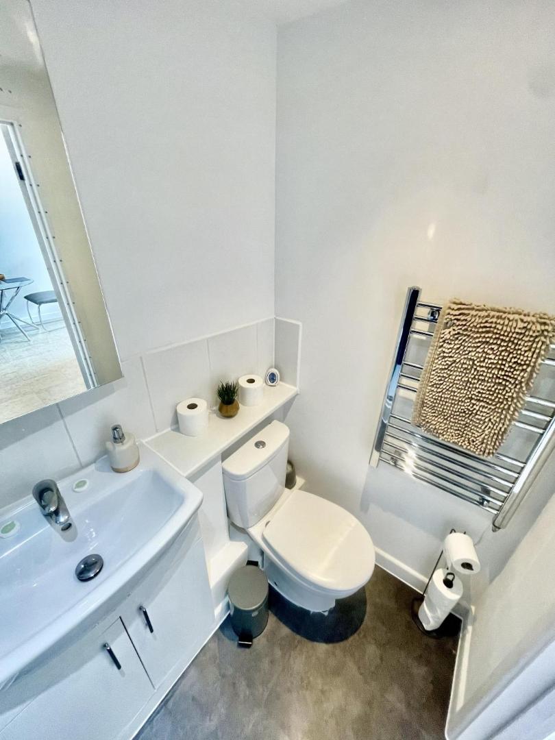 Foto 3: Studio - Sleeps 3 - Parking - Wifi