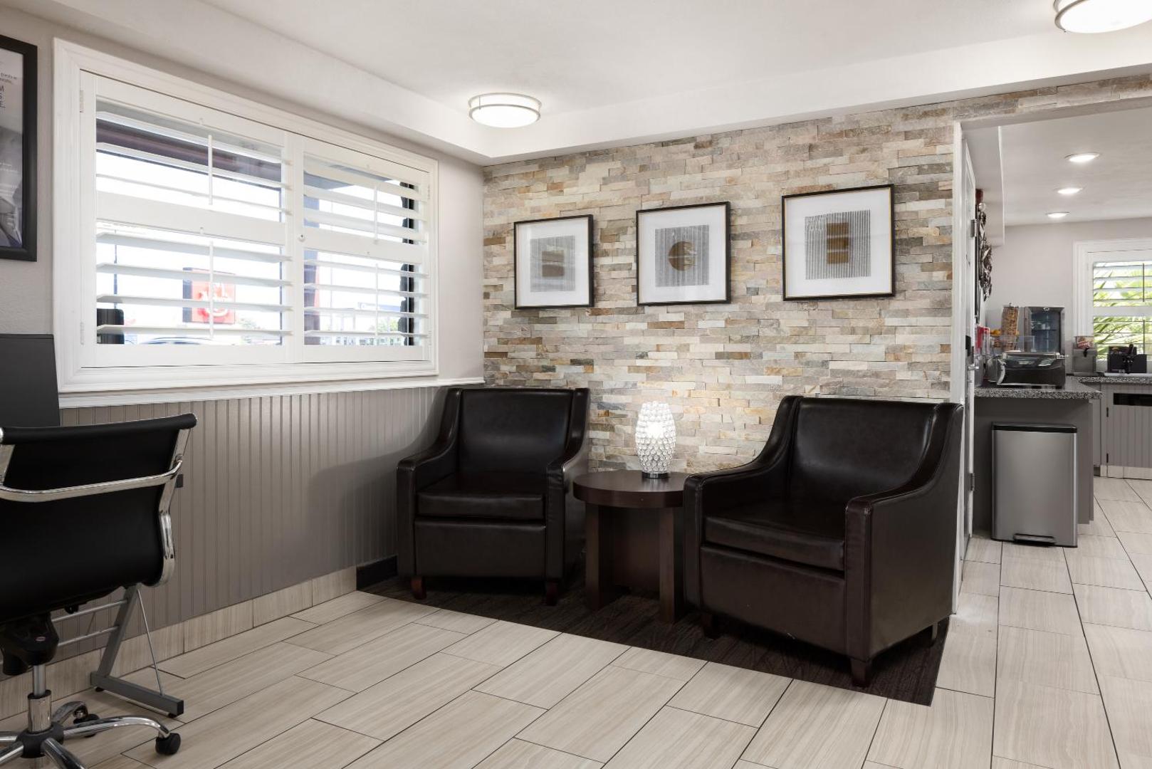 Fotografie 6: Ramada by Wyndham Medford Airport North