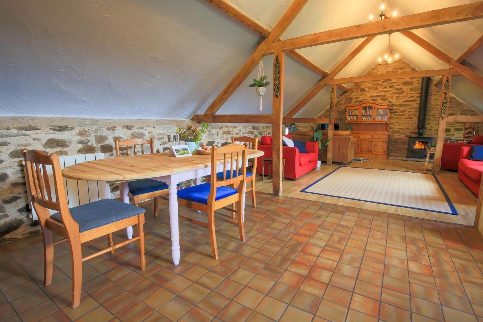 Foto 4: Jasper, Unique Upside-Down Retreat with Stunning Rural Views