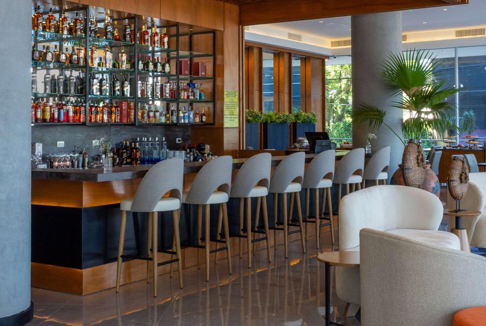 Fotografia 3: Tryp by Wyndham Asuncion