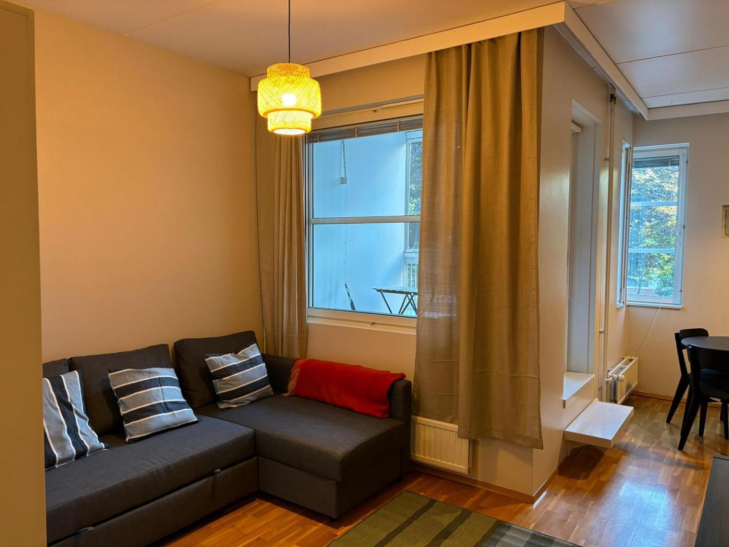 Photo 3 : Studio with balcony in Kallio