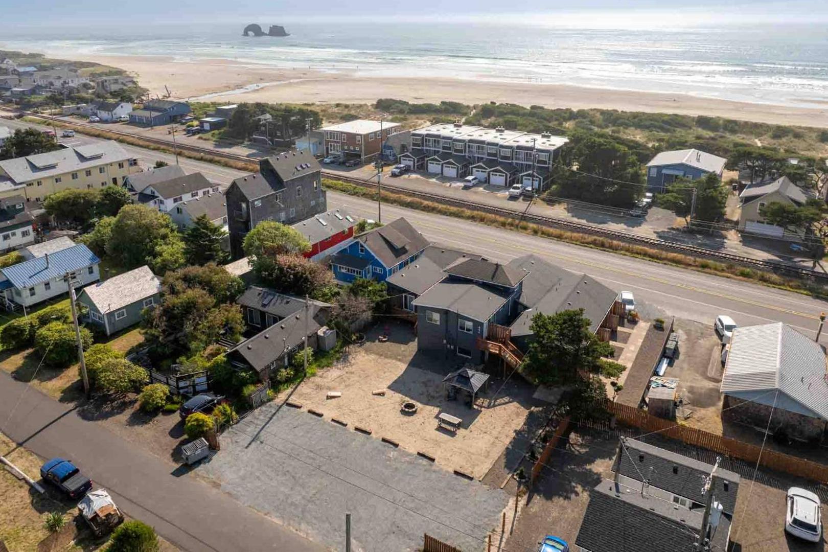 Zdjęcie 4: Cottages at Rockaway Beach Suite #1