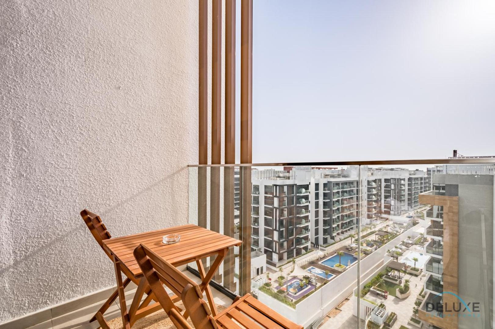 Zdjęcie 4: Spacious Studio with Community and Partial Burj Khalifa Views by Deluxe Holiday Homes