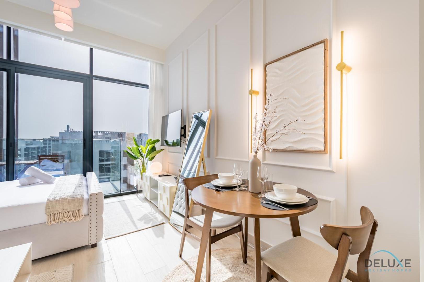 Zdjęcie 9: Spacious Studio with Community and Partial Burj Khalifa Views by Deluxe Holiday Homes