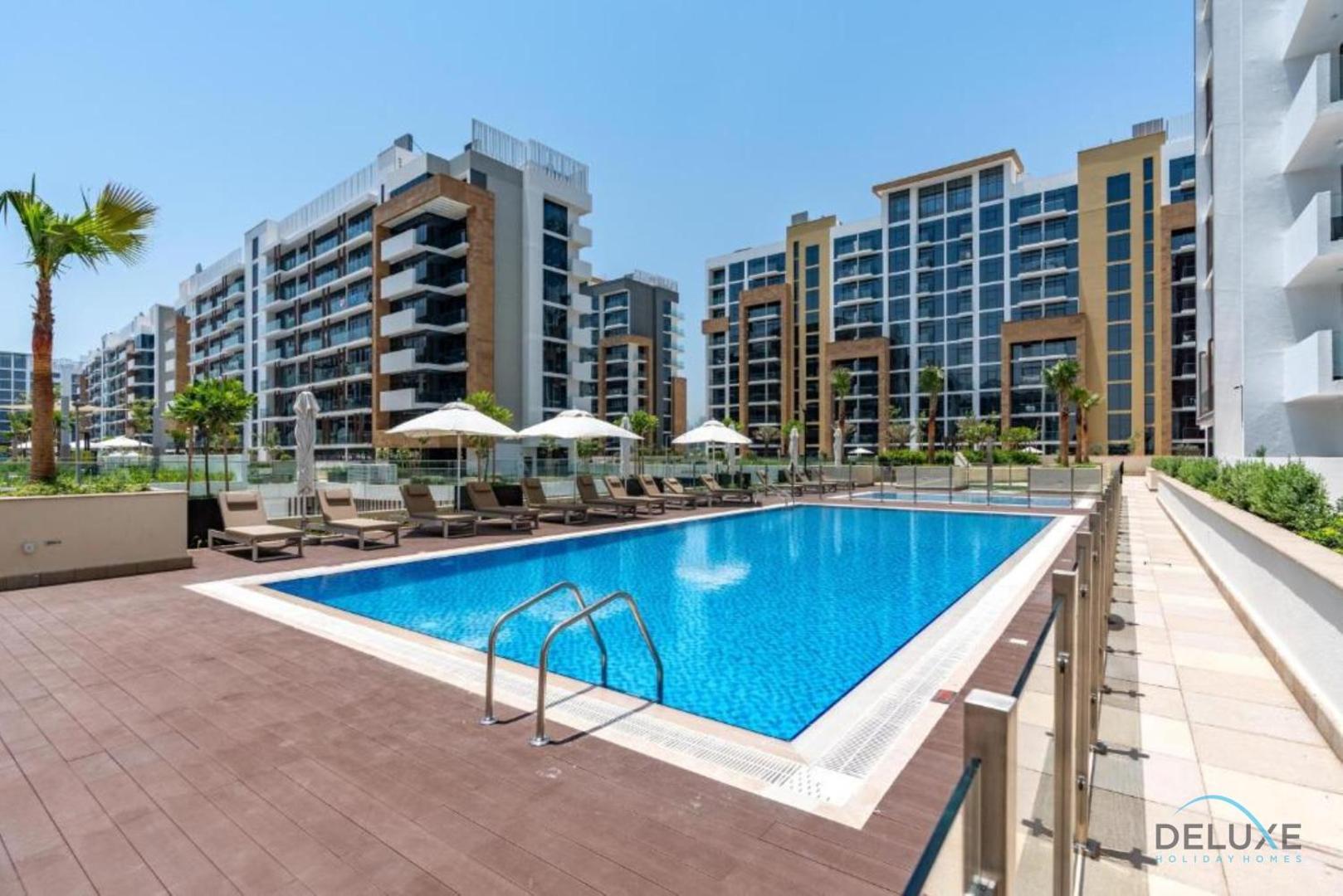 Zdjęcie 6: Spacious Studio with Community and Partial Burj Khalifa Views by Deluxe Holiday Homes