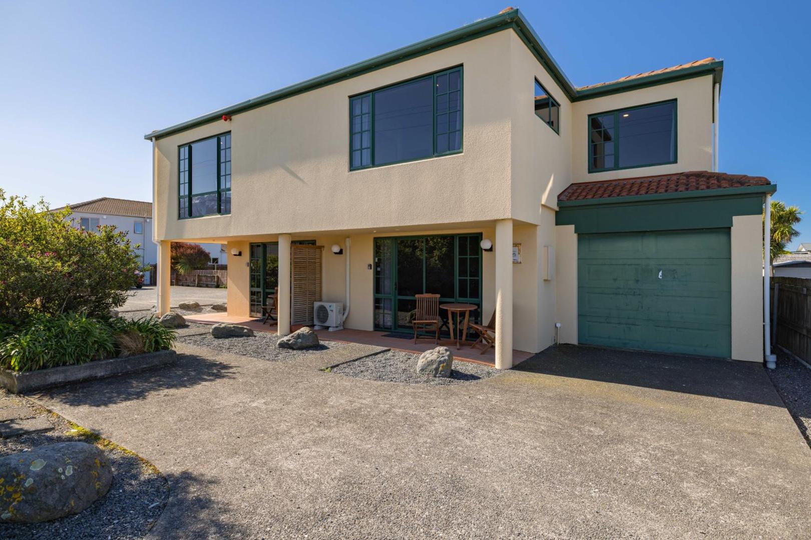 Fotografie 7: Great Location, Affordable, Units