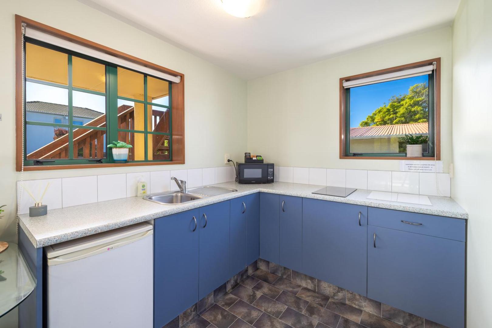 Fotografie 3: Great Location, Affordable, Units