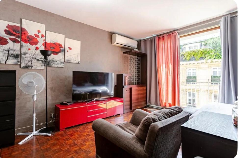 Photo 5 : Studio Élysées