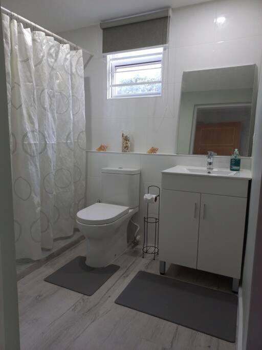 Fotografie 10: 4 Baths, Special Offer! Groups, Family-12 mins to Holetown