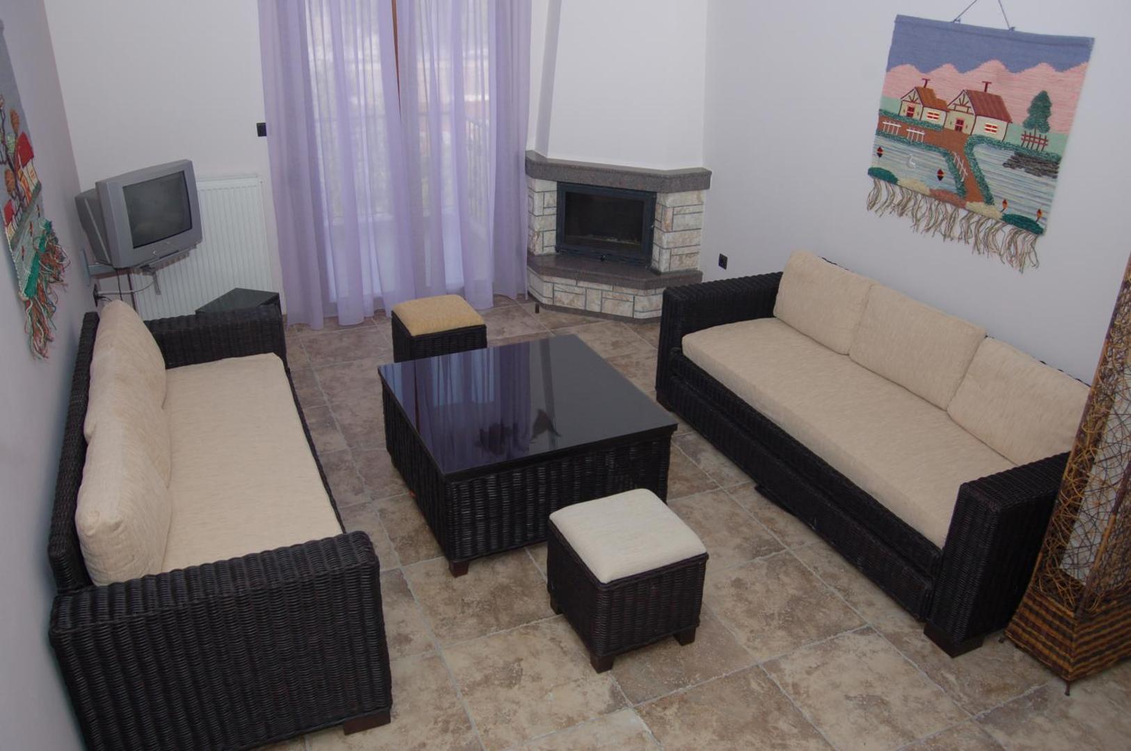 Foto 5: Ξενώνας Μενελαΐς - Menelais Apartments