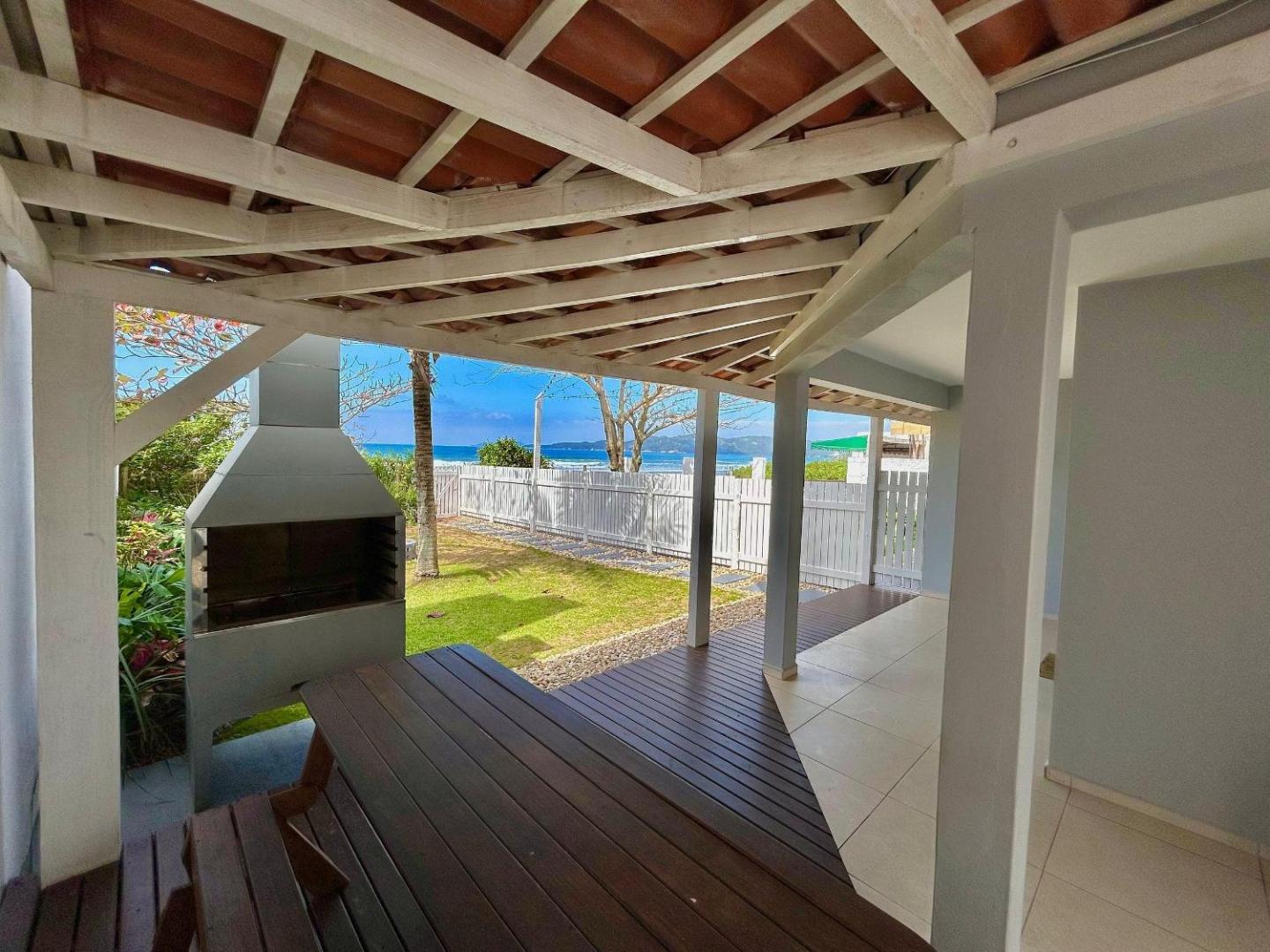 Foto 10: 148 - Casa pé na areia Mariscal com 04 dormitórios