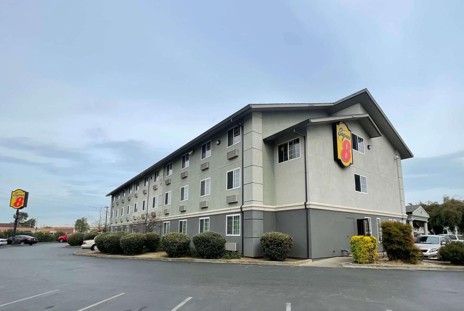 Foto 8: Super 8 by Wyndham Sacramento/Florin Rd