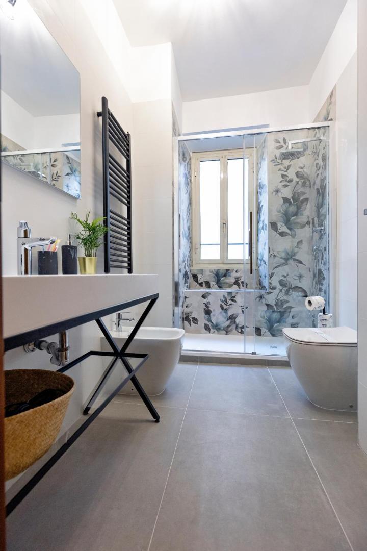 Fotografie 2: 2BR Flat by Metro - 6min to Colosseo - Full Kitchen - Wi-Fi - A-C