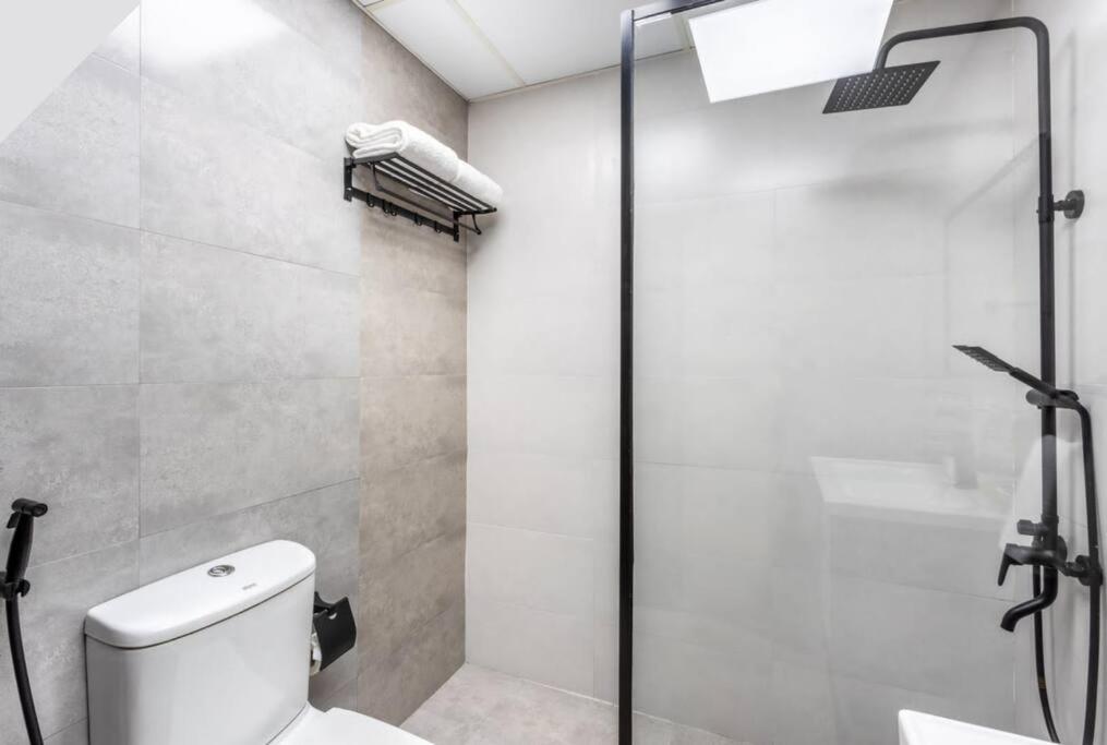 Photo 3 : Studio with Private Jacuzzi - Damac Lagovista