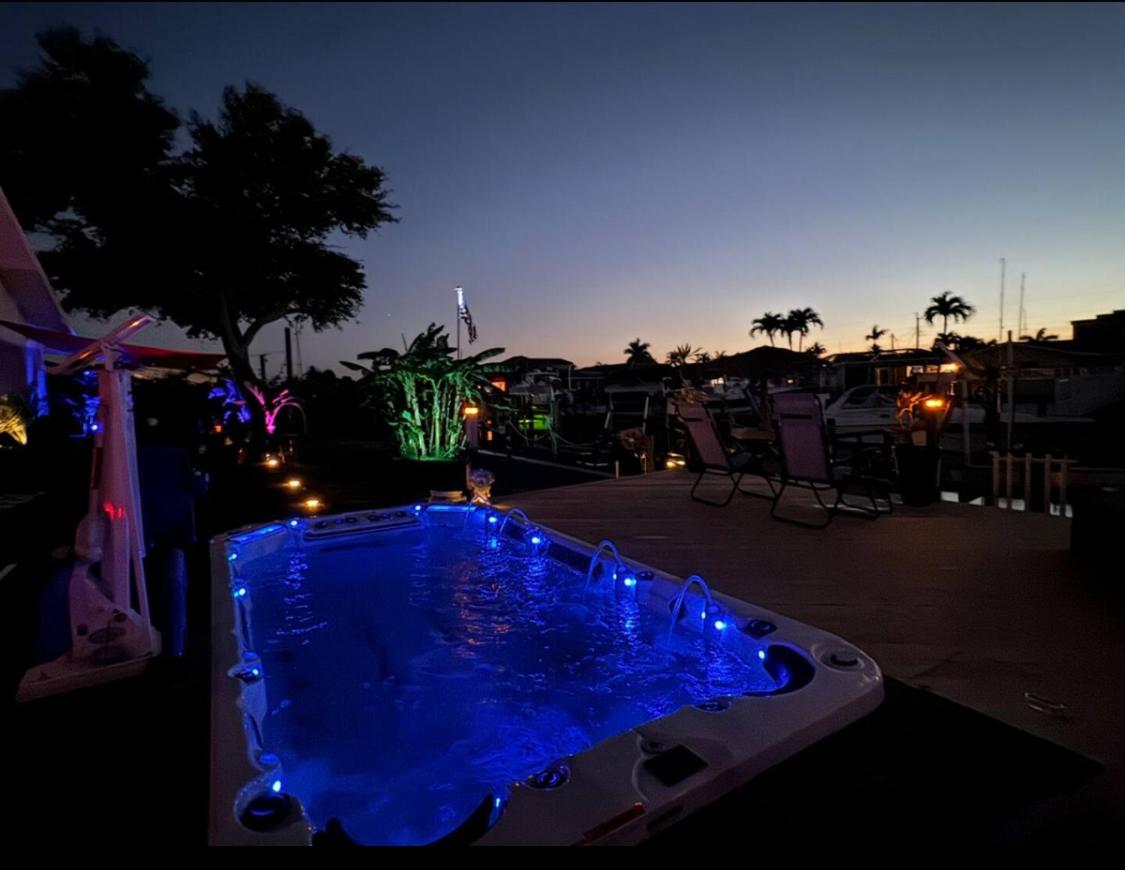 Foto 9: Accessible, Canal Front Property, with SWIM SPA