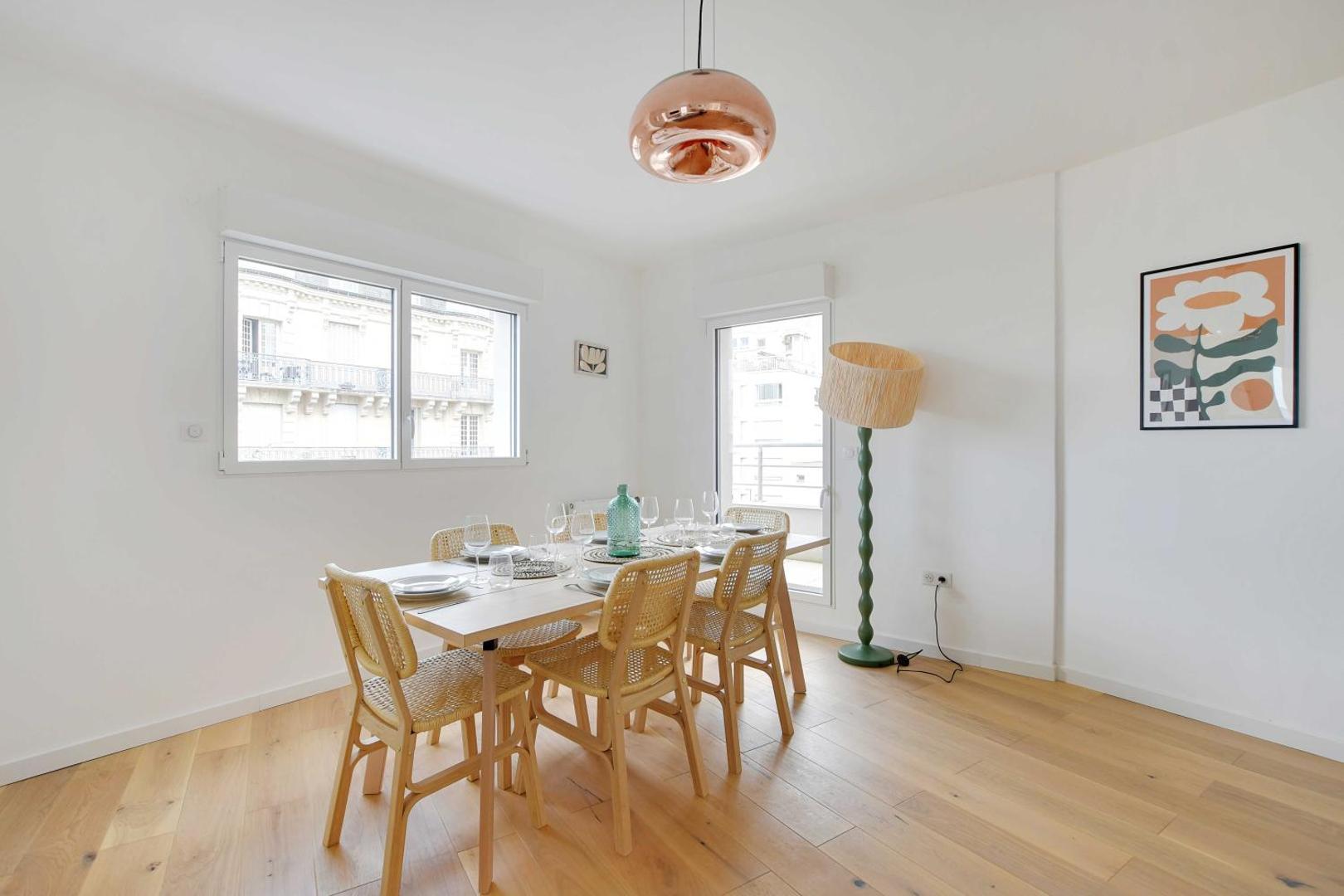 Bild 2: Chic Duplex with Rooftop -3BD-6P- Nogent-sur-Marne