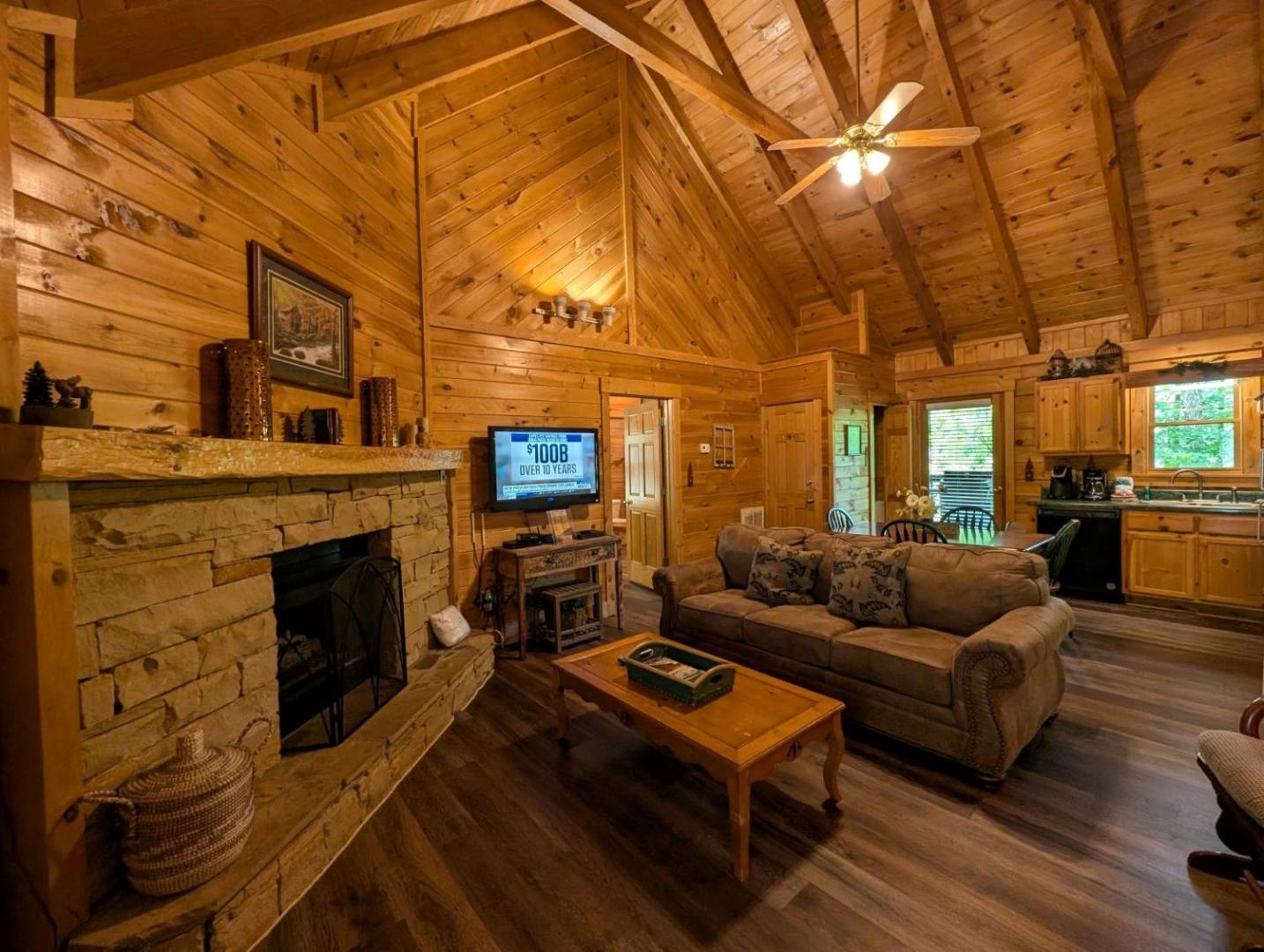 ER75 - Palmetto Place - Great location! close to all the action! cabinの写真6