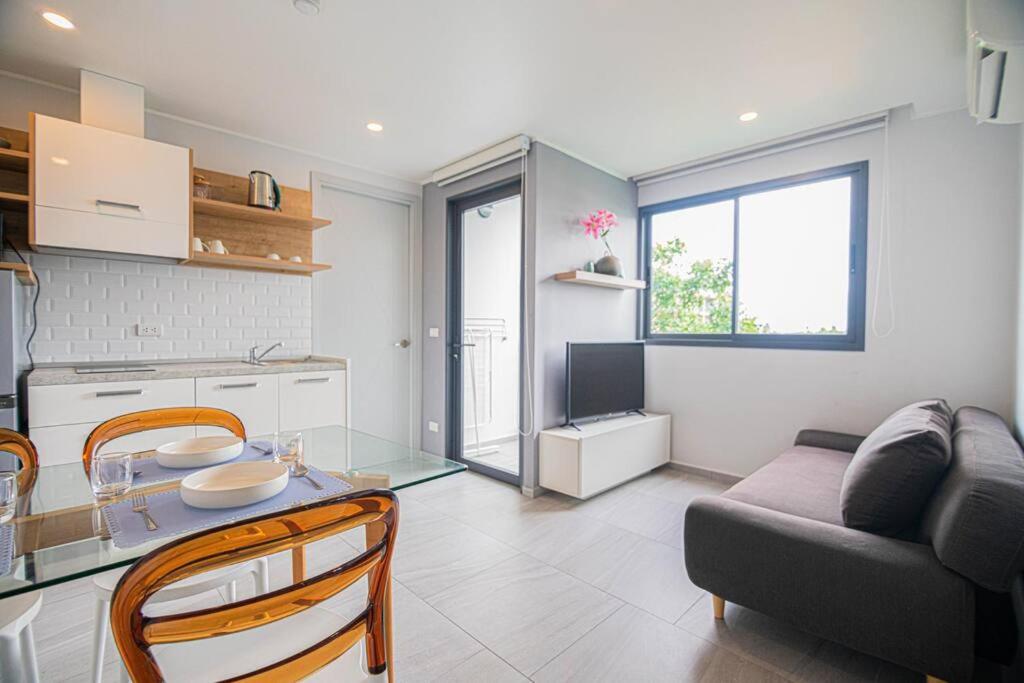 Foto 3: Modern & Stylish Apartment-2BR - NV-518