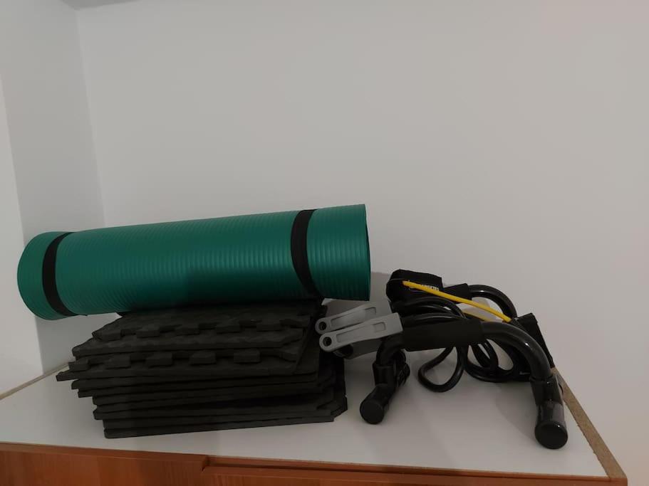 Nice, friendly, secure, fully equipped apartment photo 6