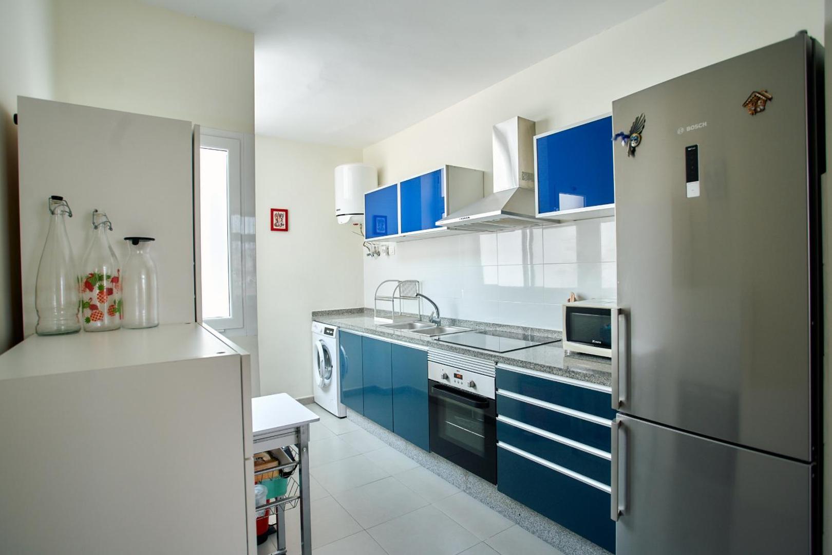 Bilde 4: Work & Pet friendly Urban Home next to the Beach
