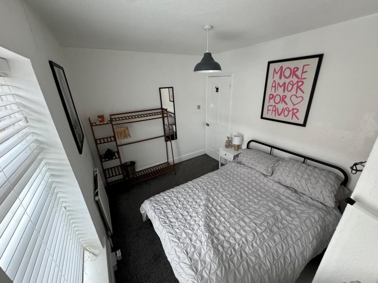 Small, compact and cosy 2 bedの写真5