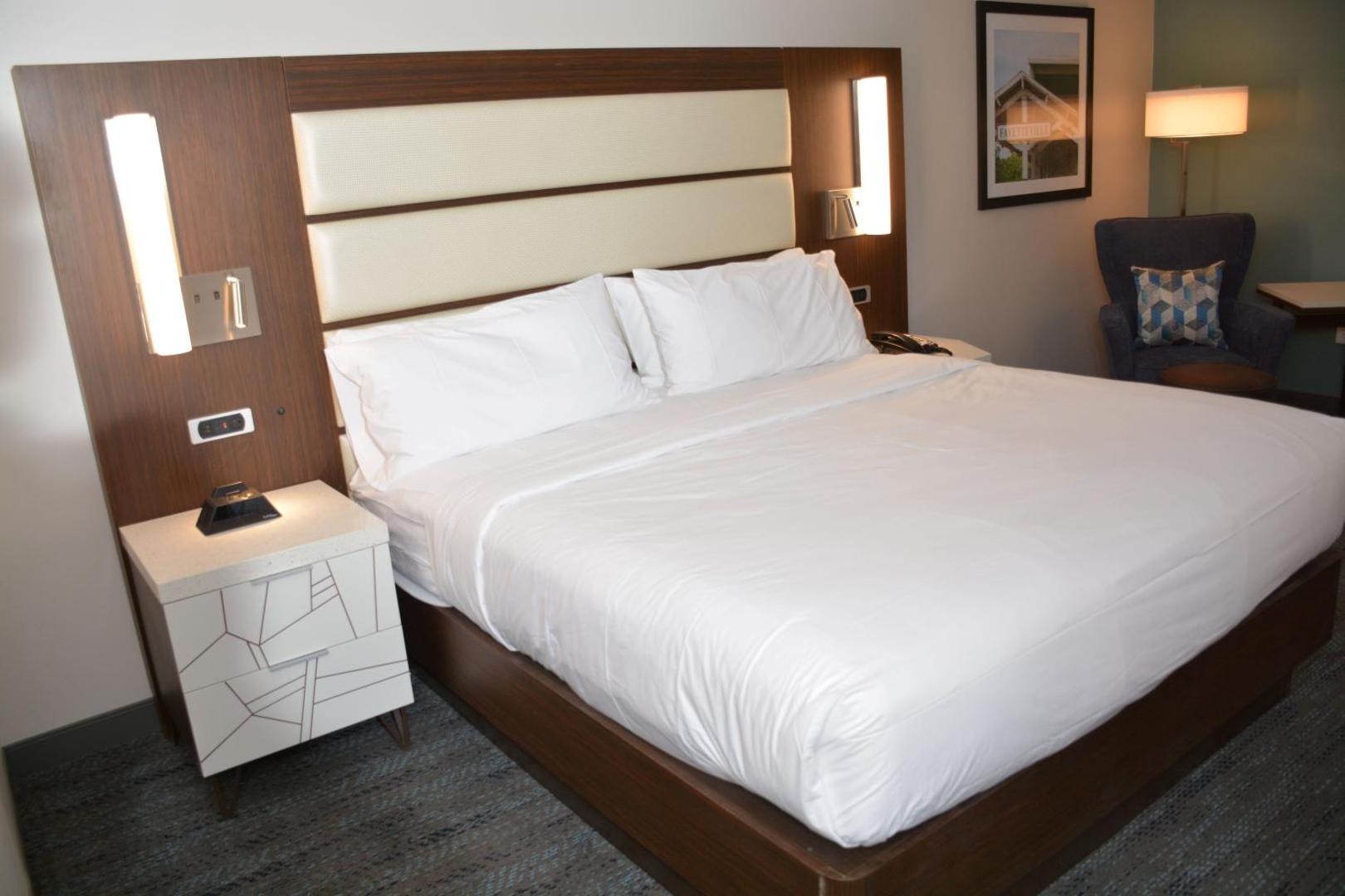 Foto 3: Four Points by Sheraton Fayetteville Fort Bragg