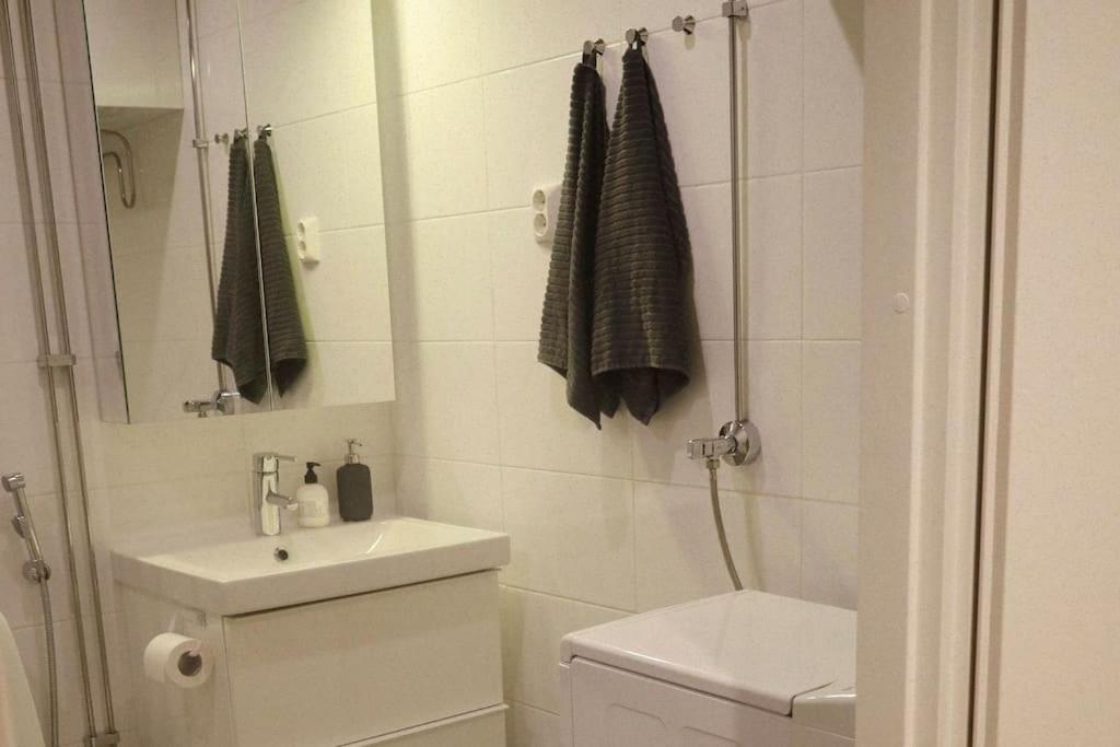 Kuva 10: Comfortable & peaceful apartment