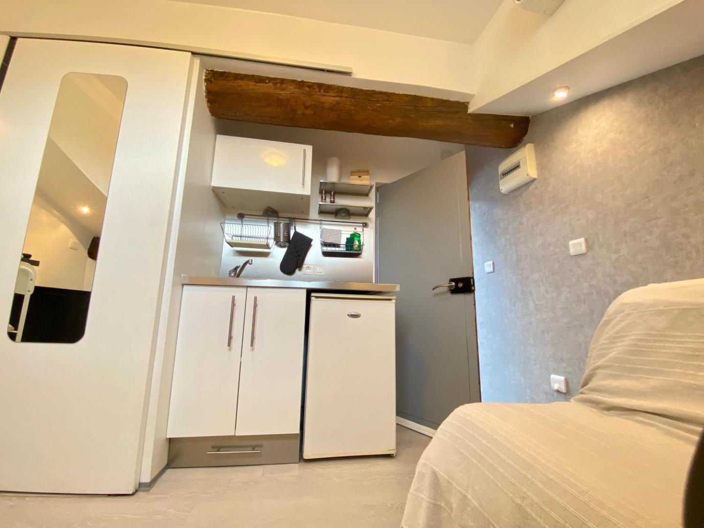 Bild 7: Mini Studio - Le Chabaud - Cannes centre
