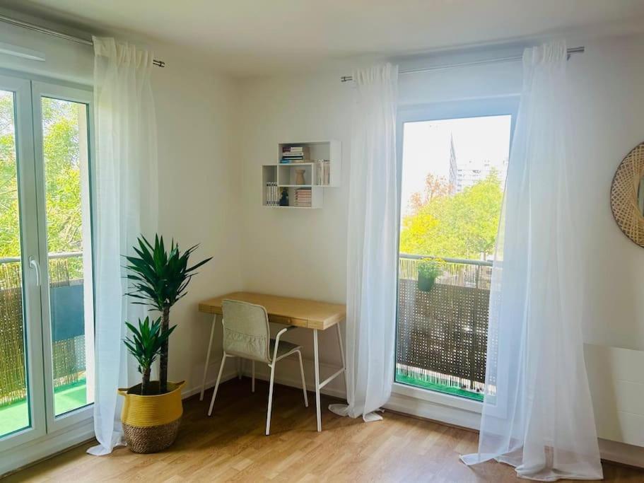 Iris - T2 cosy Chelles photo 2