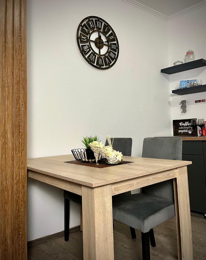 Фотография 9: Apartment Code
