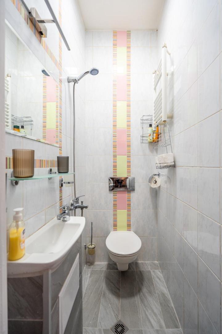 Foto 3: 1BD Flat in Sofia Center - 2 min to Vitosha & NDK by Flat Mаnager