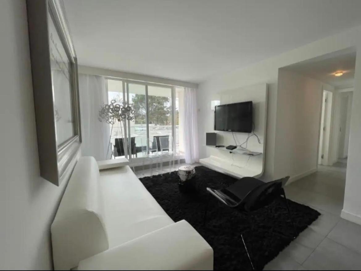 Kuva 6: YOO edificio Punta del Este