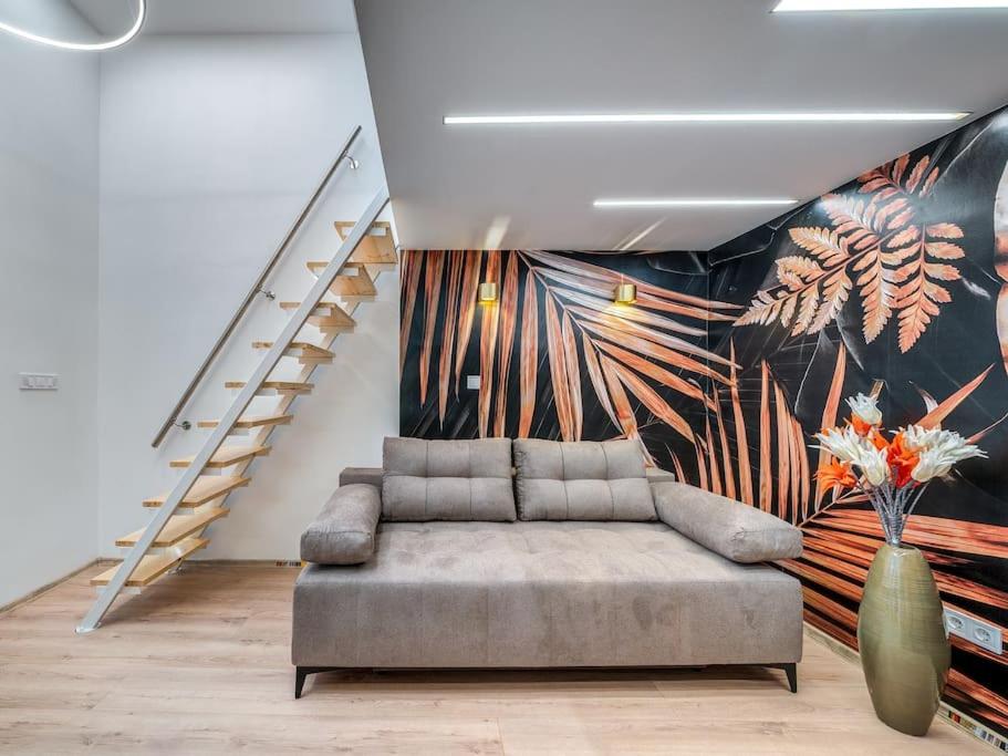 Foto 5: Loft 8 - Cozy Stylish Stay with parking