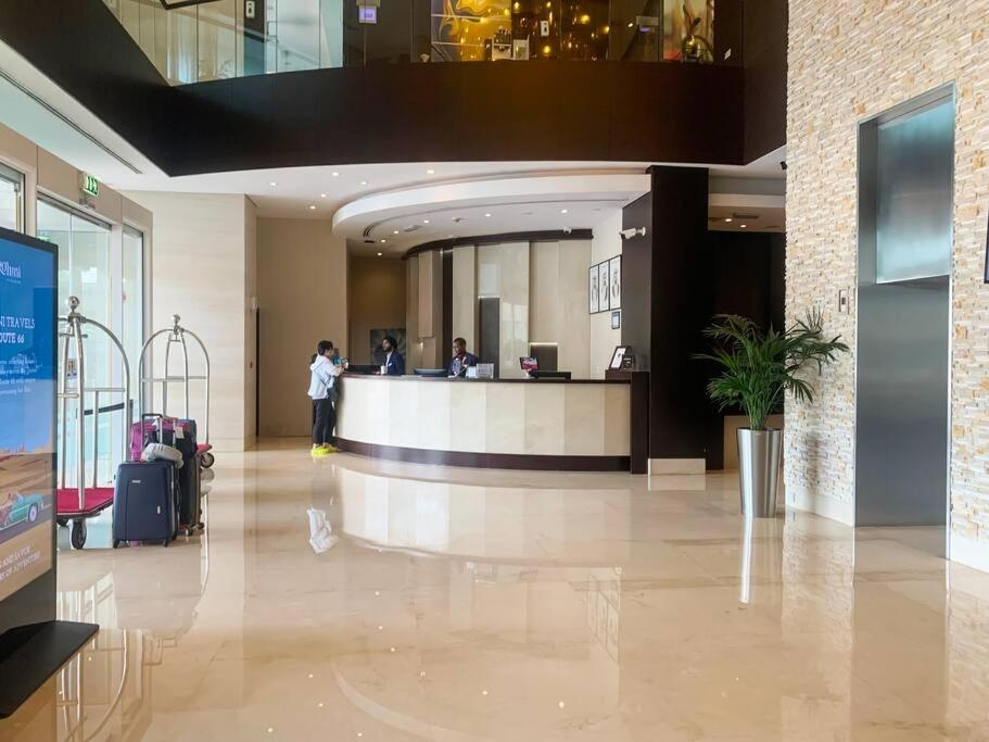 Billede 3: Duplex Suite in 5-Star Movenpick Hotel