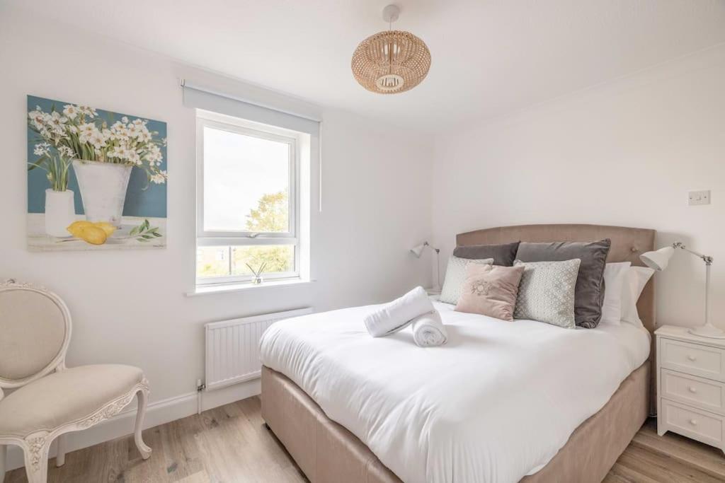 Zdjęcie 10: 3Bed, 2Bath Penthouse Near Windsor & Long Walk