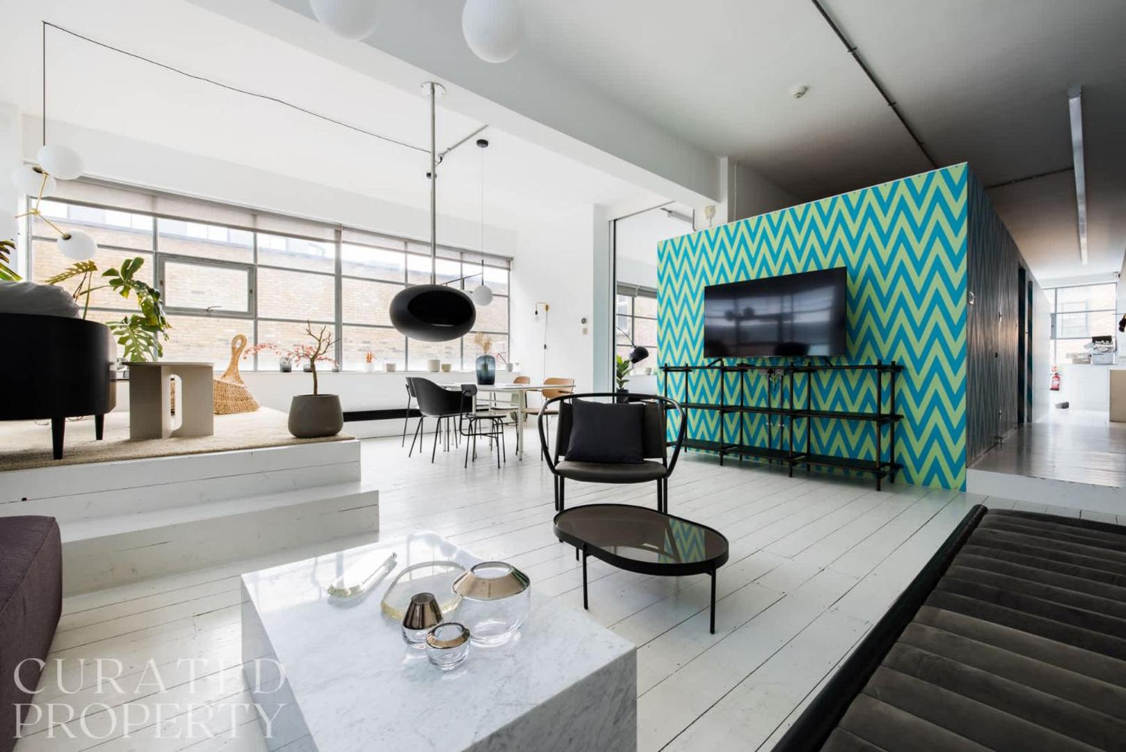 Foto 3: Spacious & Bright Loft Apartment - Shoreditch