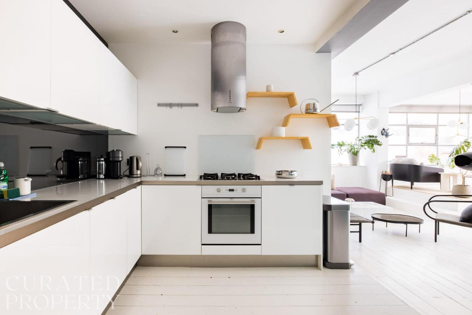 Foto 8: Spacious & Bright Loft Apartment - Shoreditch