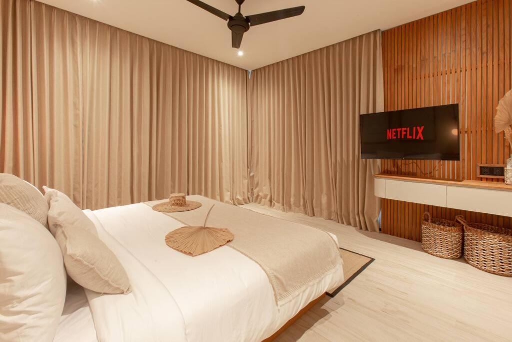 Billede 10: Spacious Apt with Spectacular Views and Private Pool