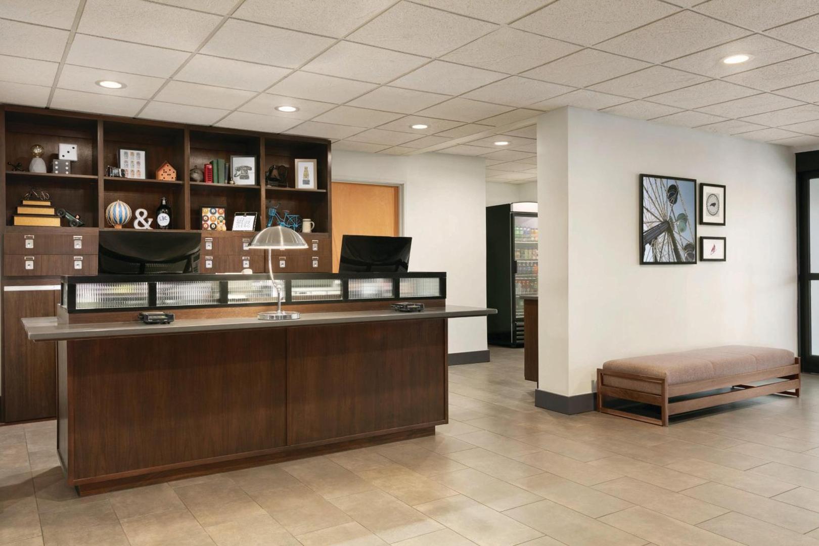Bilde 4: Four Points by Sheraton Raleigh Arena