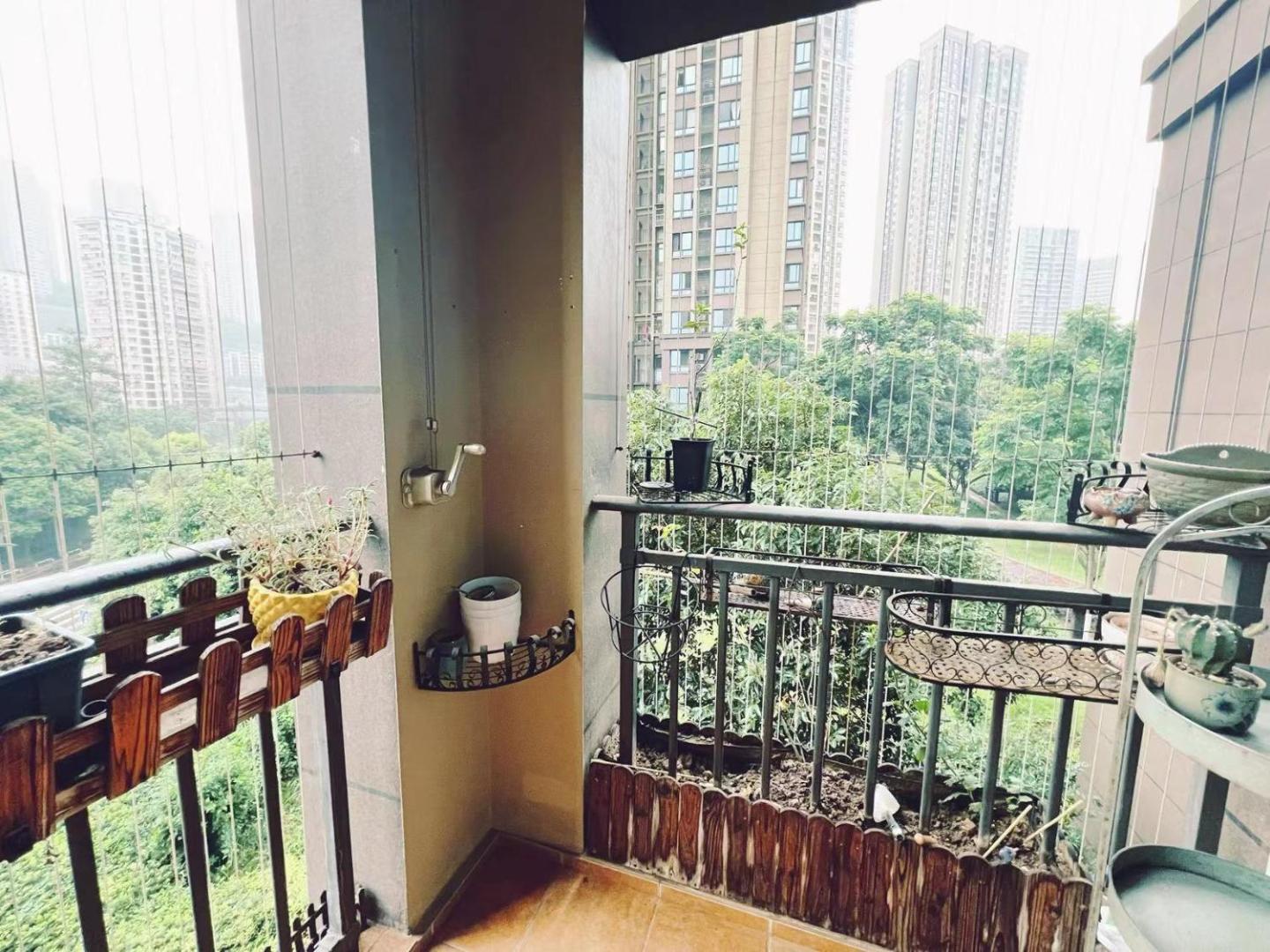 罗拉的家民宿铜元局的照片8