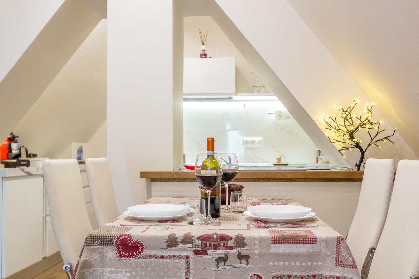 Fotografie 7: HelloCHALET - Nido dell Aquila romantic view