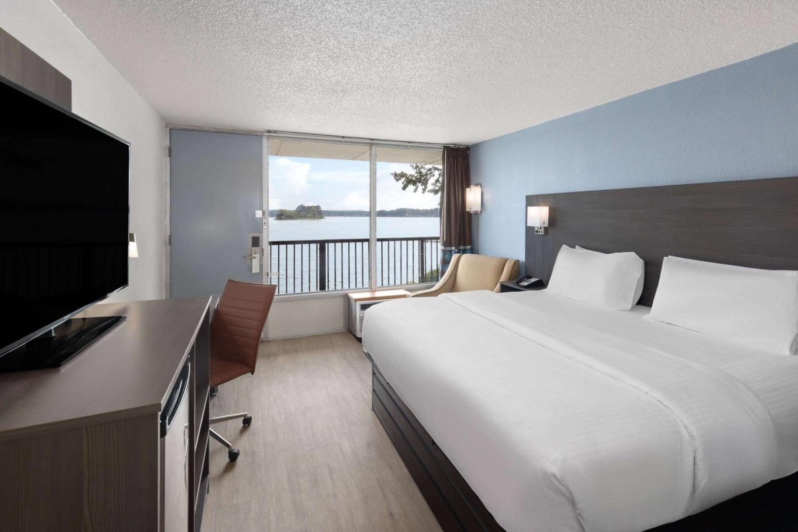 Foto 8: Super 8 by Wyndham Riverside AL