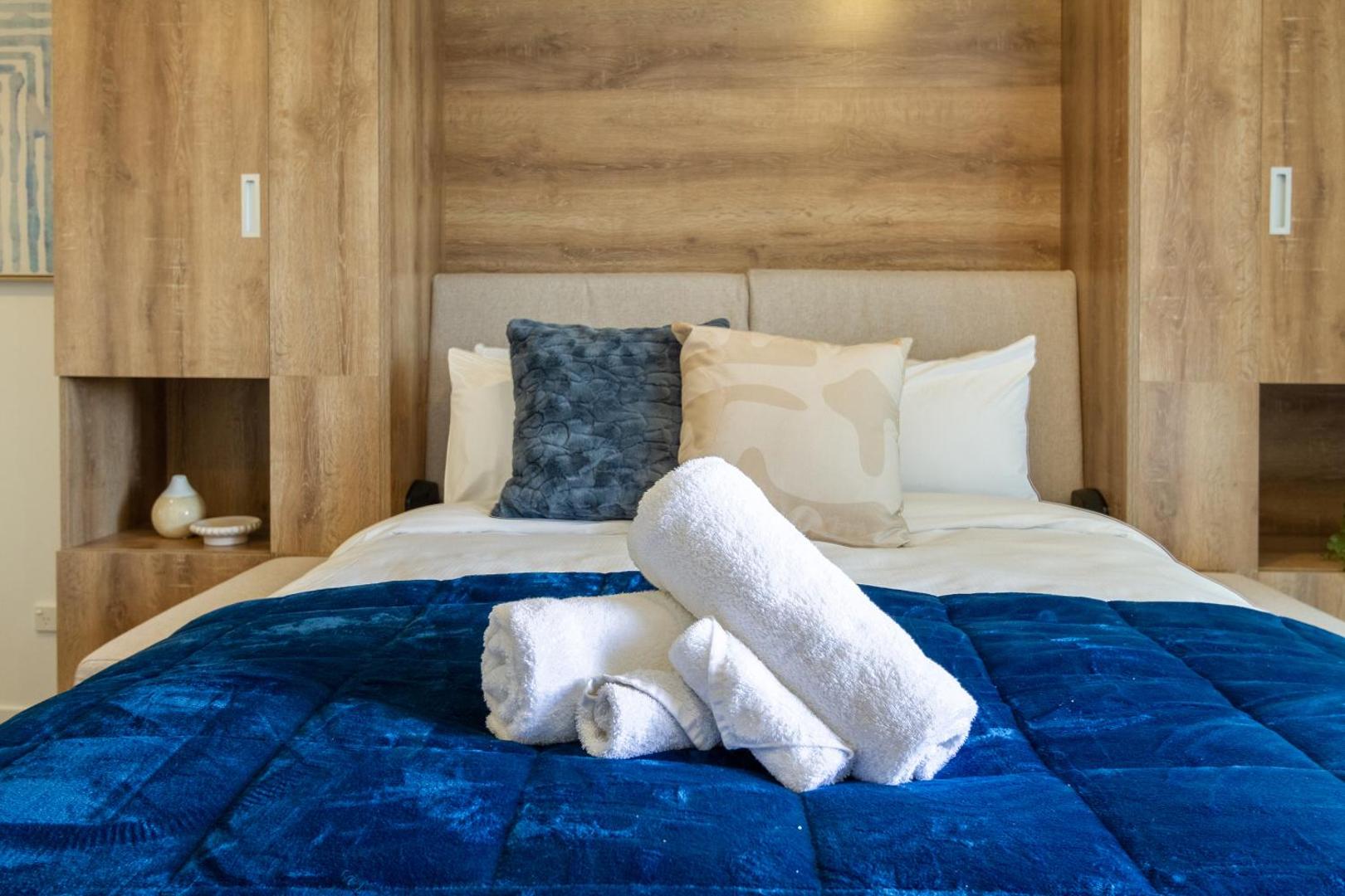 Foto 5: Inviting & Comfortable Upper Studio in Wilmer
