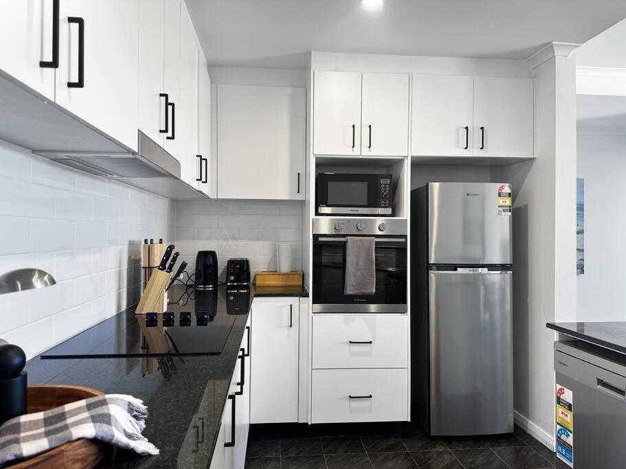 Unit 5 - Avoca Palms Resort - 3 bedroom apartment photo 10
