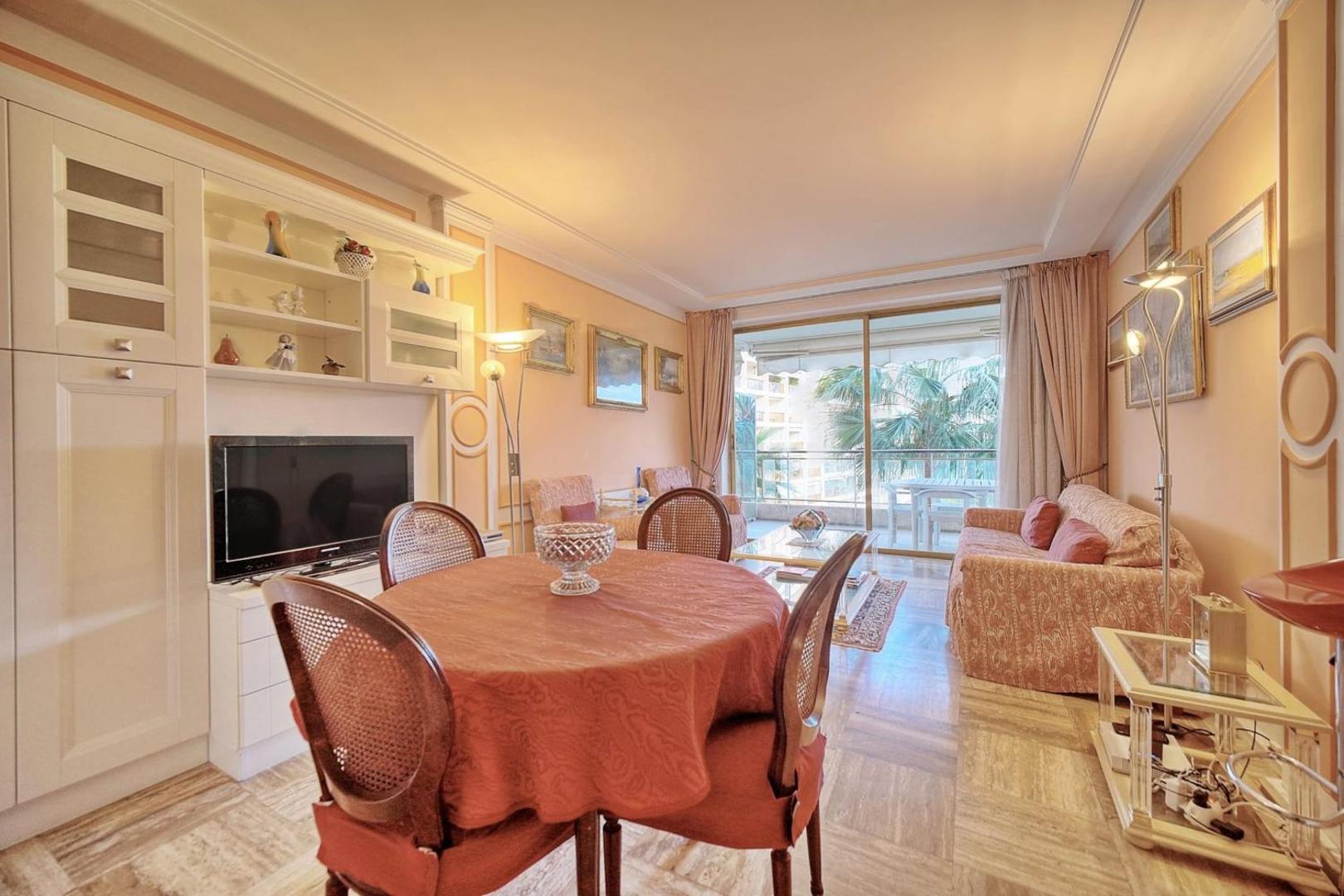 Fotografie 5: REF 1908 - Cannes Croisette - Apartment for rent