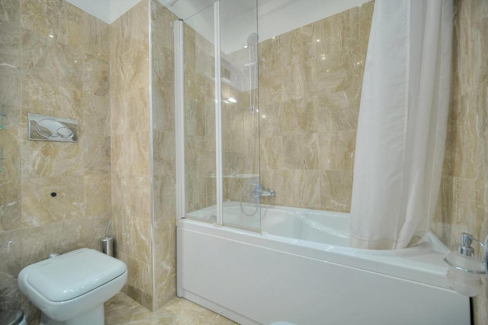Fotografie 2: REF 1908 - Cannes Croisette - Apartment for rent