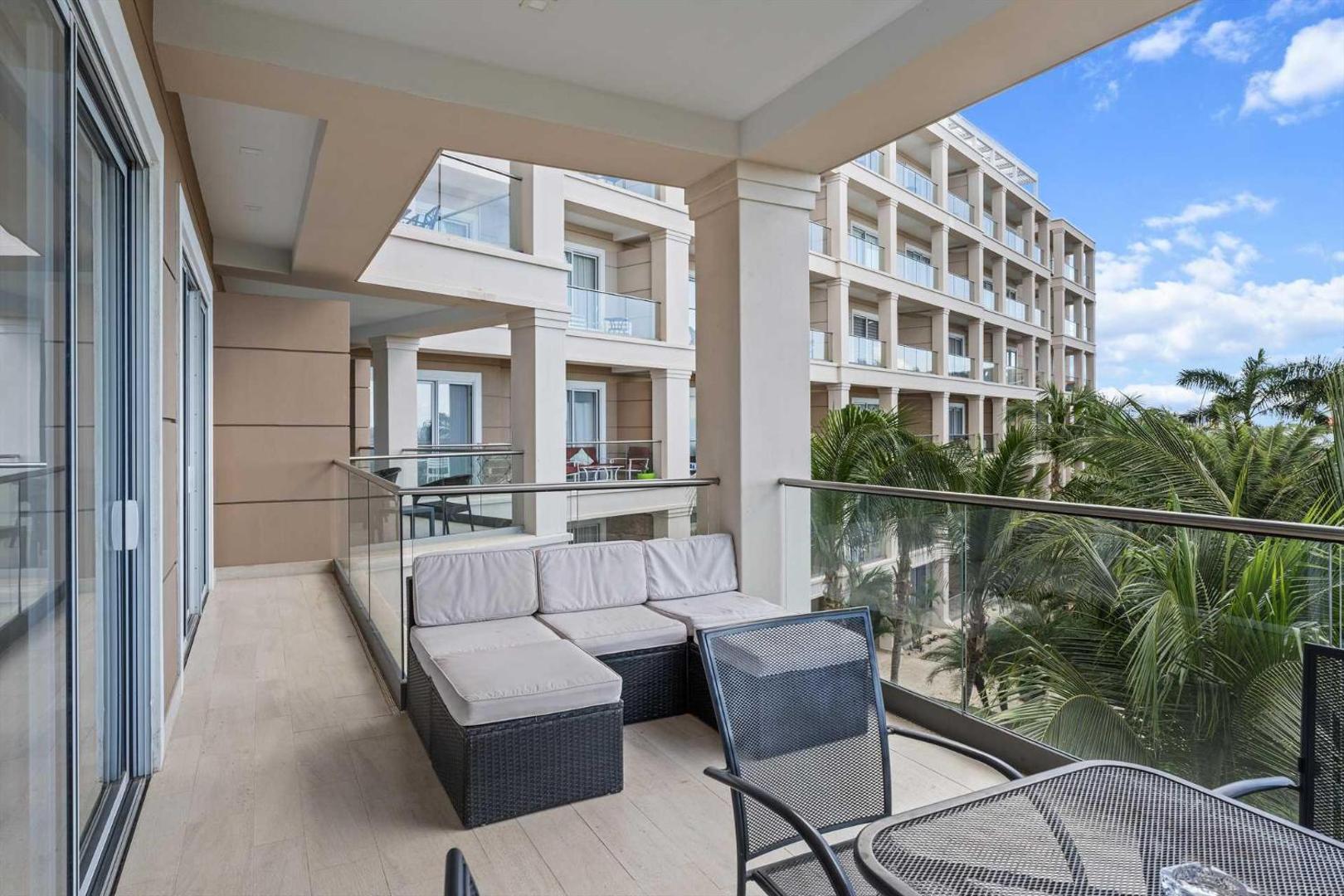 Foto 4: Beach View - Miramar Pleasure 2BR condo - LV308